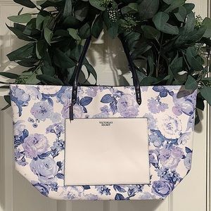 NWT-Victoria's Secret Authentic Large Floral Carryall Tote Bag 20.1" L x 11.8"